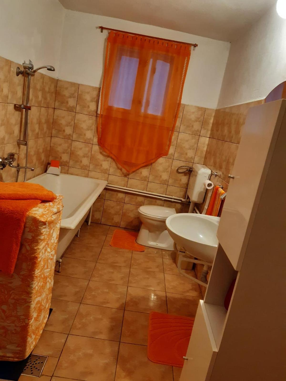 Casa De Vacanta Joldes Hotel กีร์ดาเดซุส ภายนอก รูปภาพ